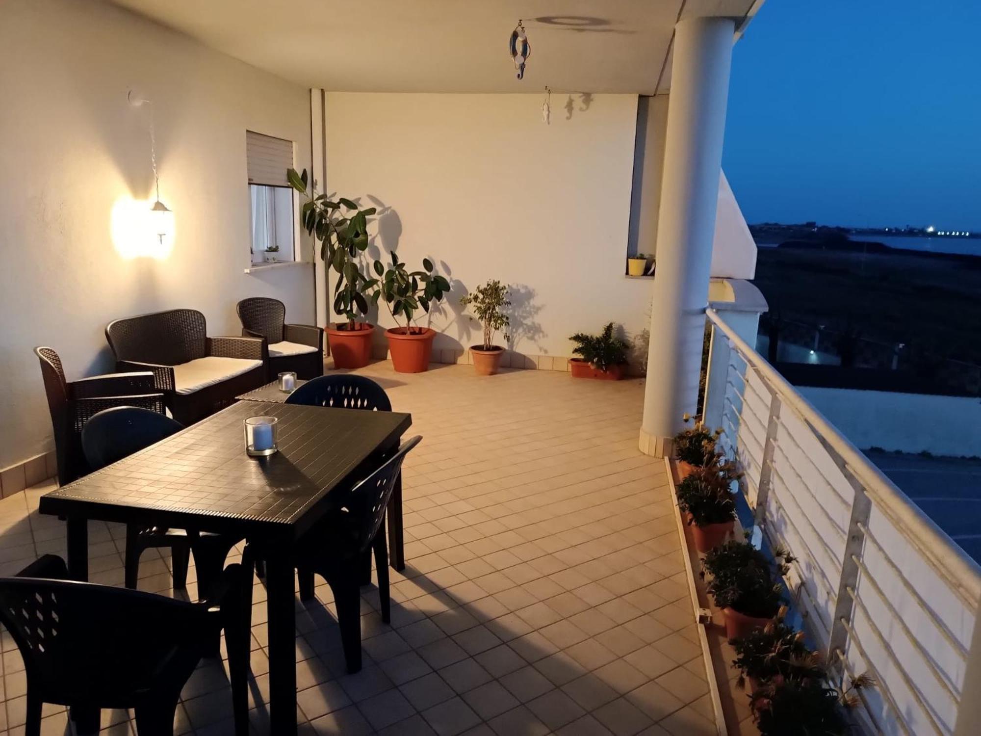 Armareaoverseassuites 1 菲乌米奇诺 外观 照片