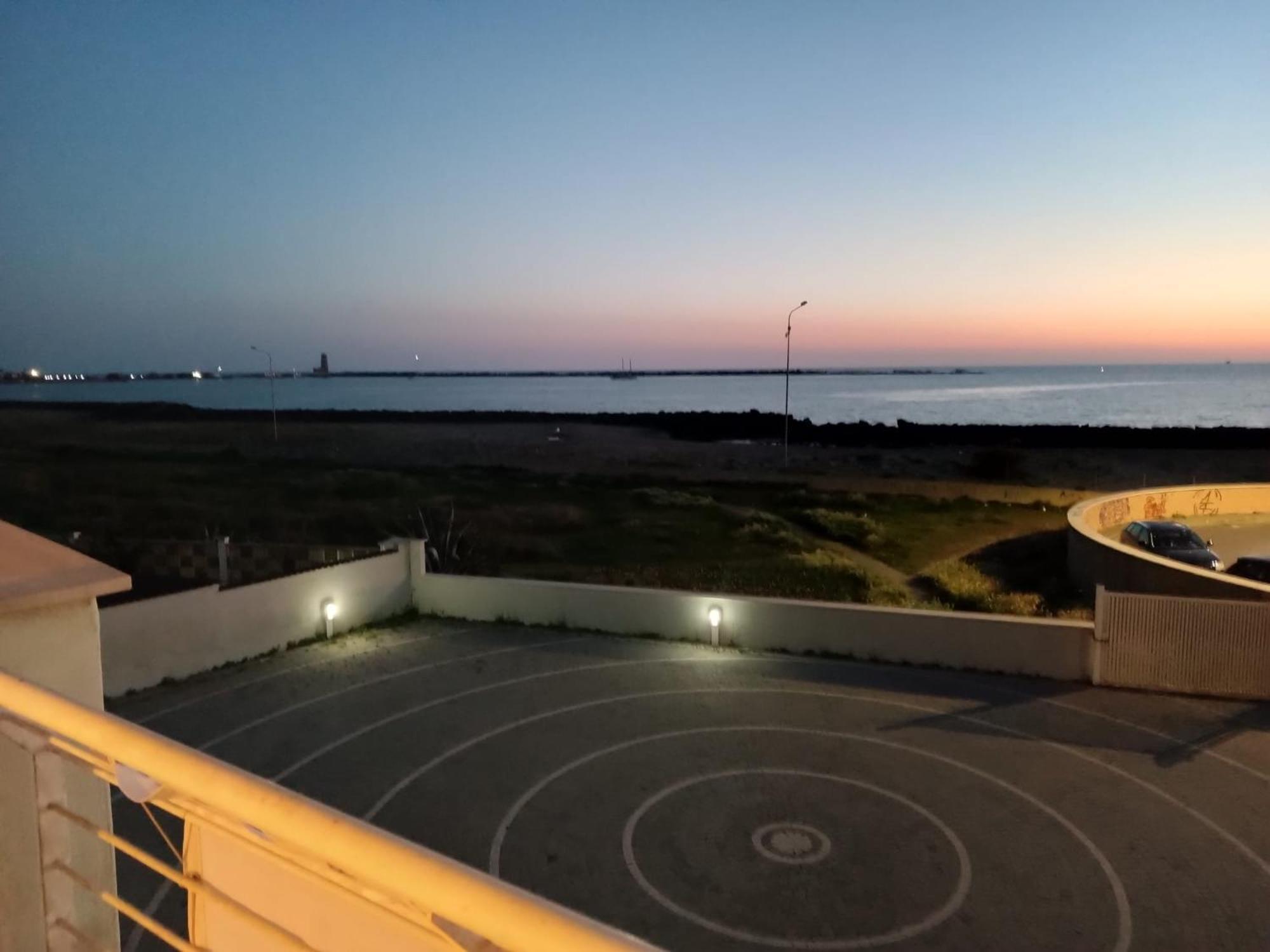 Armareaoverseassuites 1 菲乌米奇诺 外观 照片