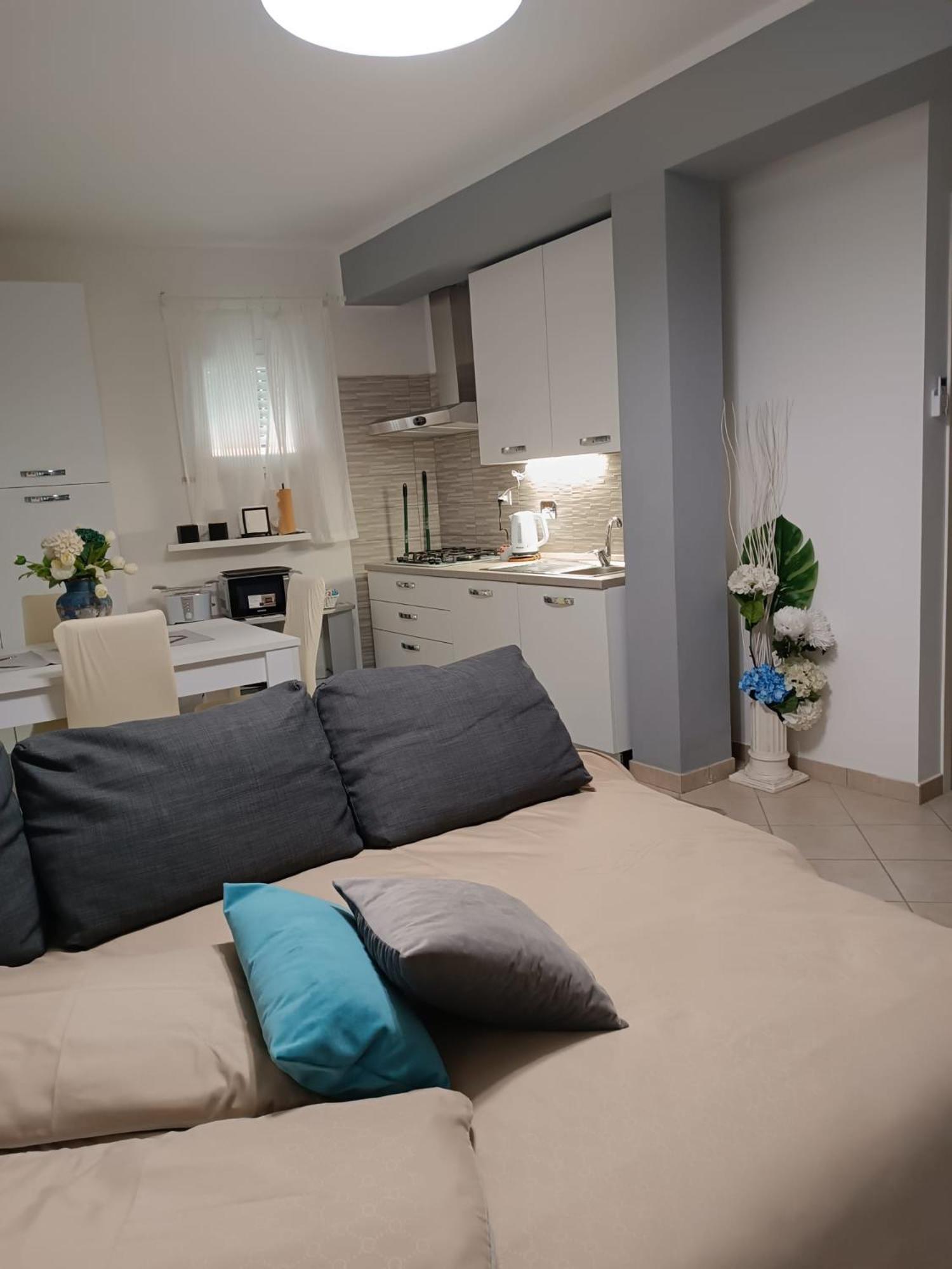 Armareaoverseassuites 1 菲乌米奇诺 外观 照片