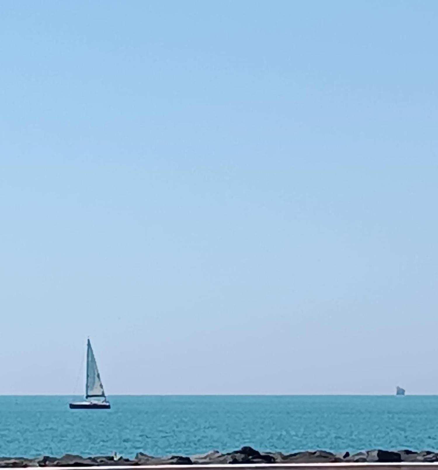 Armareaoverseassuites 1 菲乌米奇诺 外观 照片